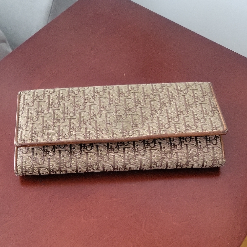 Christian Dior Monogram Wallet Brown/Tan